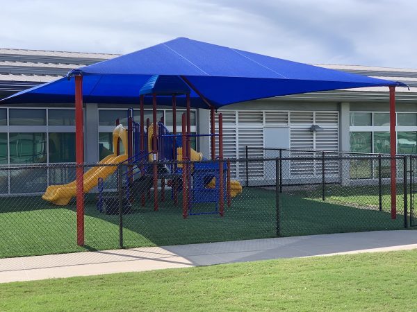 Heritage Elementary Playground – Platinum Playgrounds