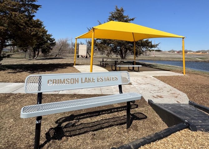 ommercial Park Benches Improve Public Spaces